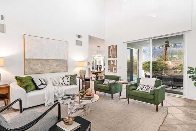 561 Skylar Lane, Palm Springs, CA 92262