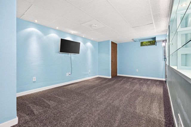 1029 LANGLADE AVENUE, Green Bay, WI 54304