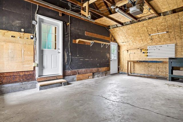 1029 LANGLADE AVENUE, Green Bay, WI 54304