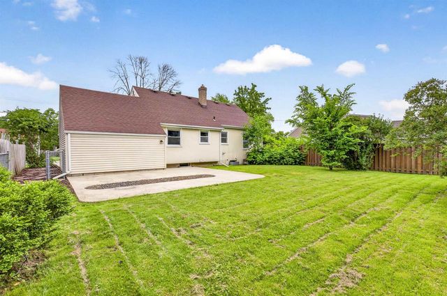 1029 LANGLADE AVENUE, Green Bay, WI 54304