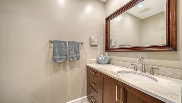 2165 GULF OF MEXICO DRIVE 115, Longboat Key, FL 34228