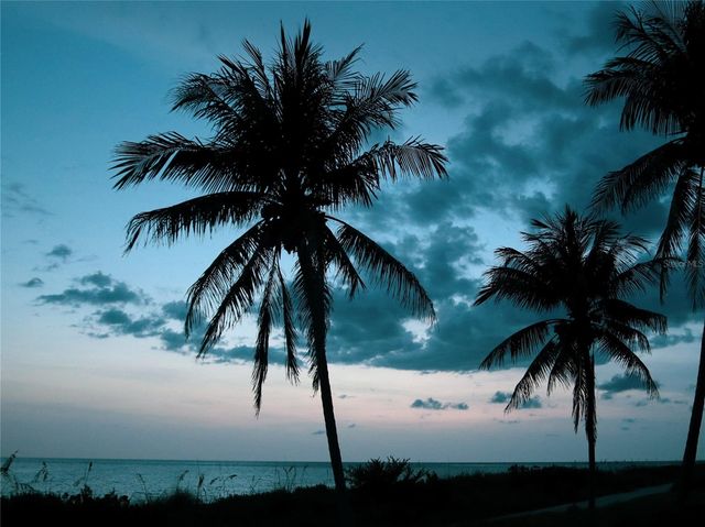 2165 GULF OF MEXICO DRIVE 115, Longboat Key, FL 34228