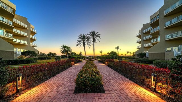 2165 GULF OF MEXICO DRIVE 115, Longboat Key, FL 34228