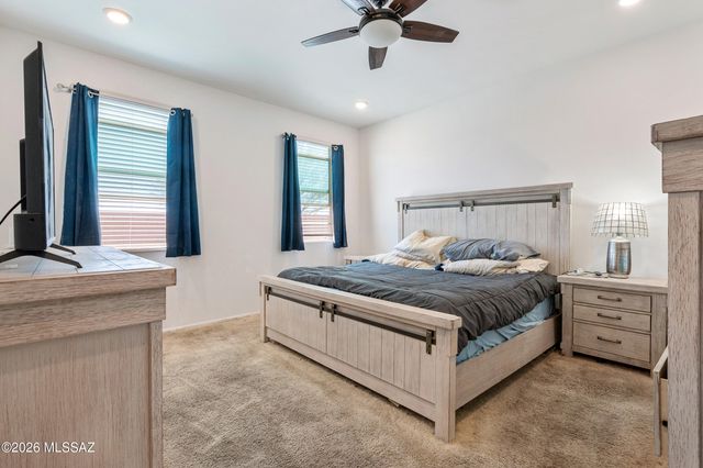 6265 S Desert Peak Drive, Tucson, AZ 85706