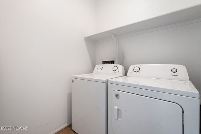 6265 S Desert Peak Drive, Tucson, AZ 85706