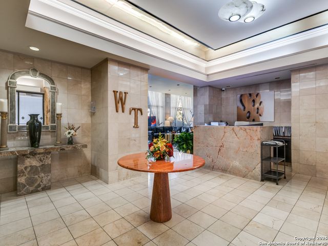 7701 Wurzbach Rd Apt 406, San Antonio, TX 78229