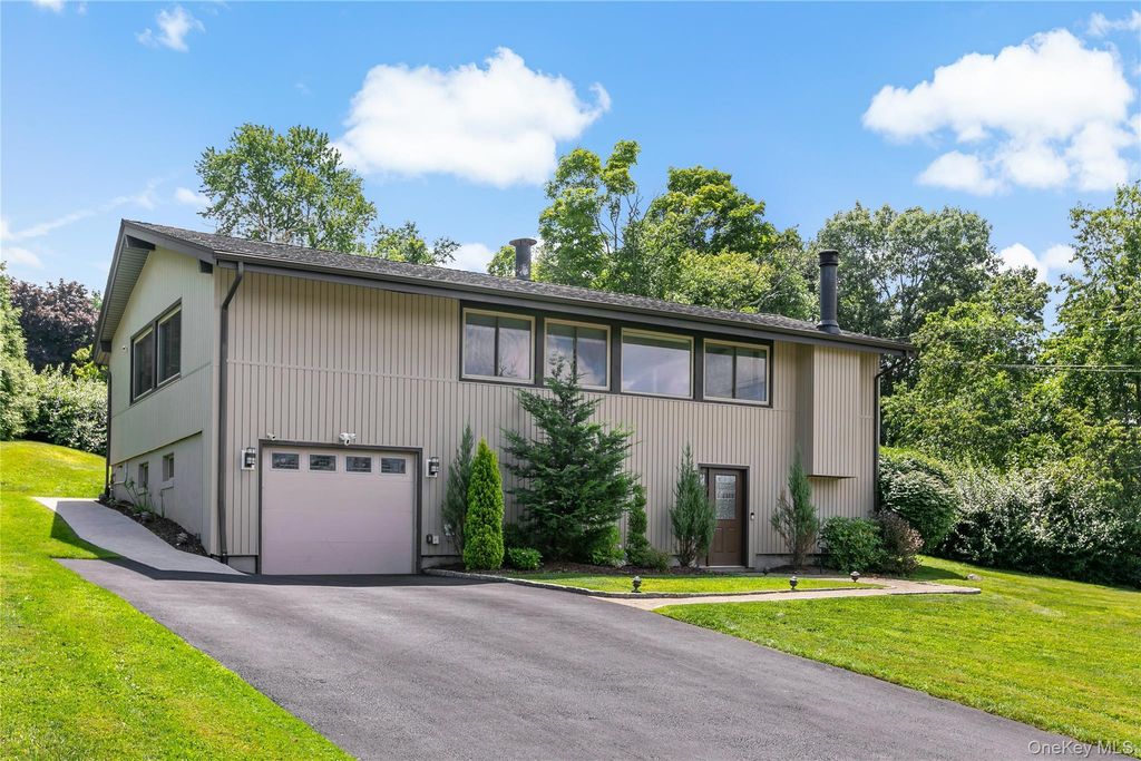 239 Carolina Road, Yorktown Heights, NY 10598 — photo 3