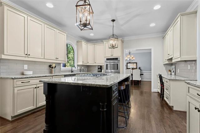 1154 Ward Creek Drive SW, Marietta, GA 30064