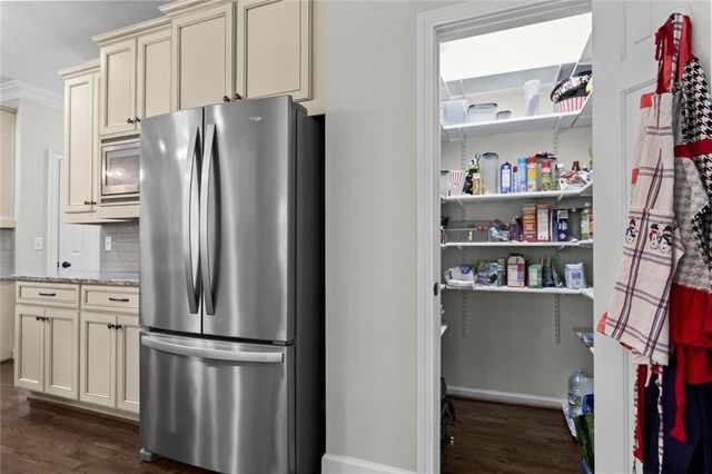 1154 Ward Creek Drive SW, Marietta, GA 30064