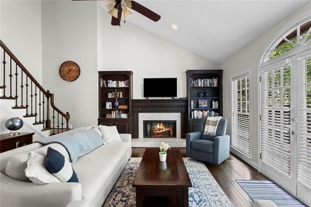 1154 Ward Creek Drive SW, Marietta, GA 30064