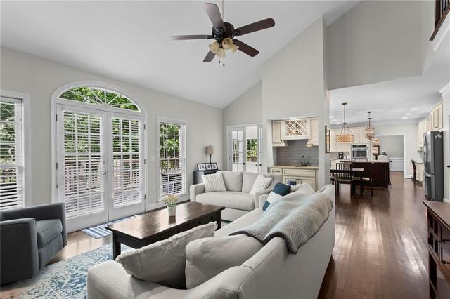 1154 Ward Creek Drive SW, Marietta, GA 30064