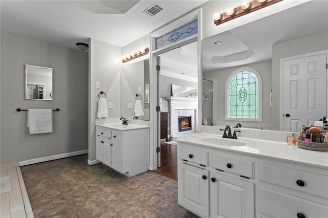 1154 Ward Creek Drive SW, Marietta, GA 30064