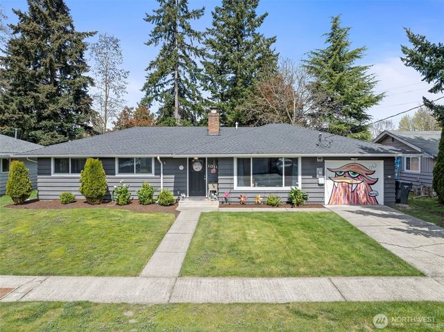 1011 9th St NE, Auburn, WA 98002