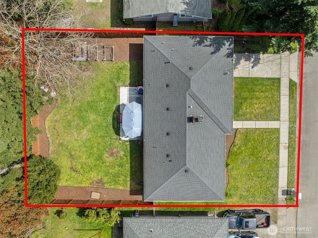 1011 9th St NE, Auburn, WA 98002