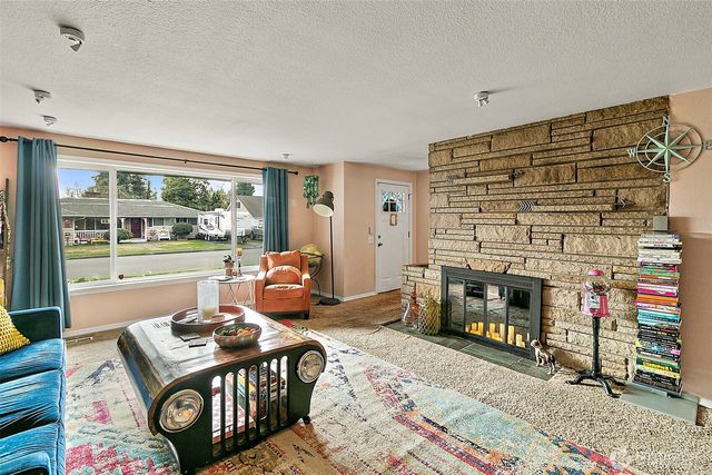 1011 9th St NE, Auburn, WA 98002