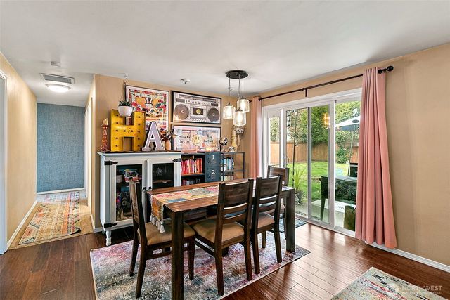 1011 9th St NE, Auburn, WA 98002