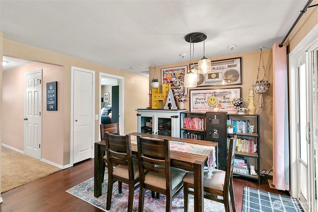 1011 9th St NE, Auburn, WA 98002