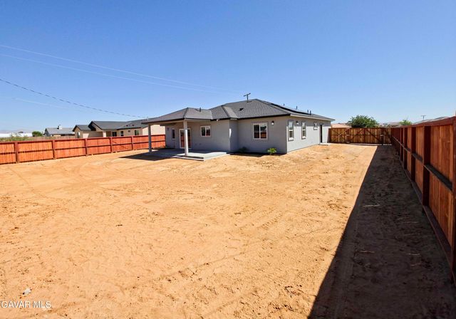 20424 Georgetown Street, California City, CA 93505