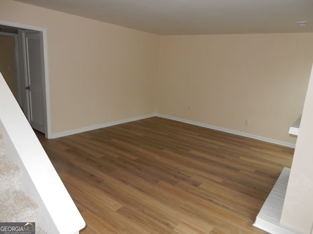 1057 Riverbend Club Drive, Atlanta, GA 30339