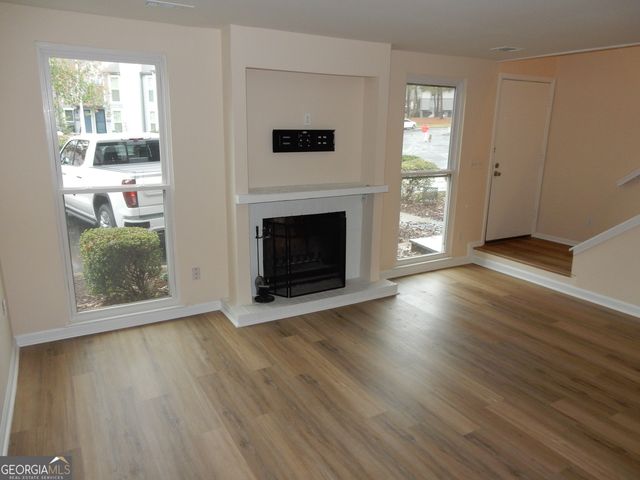 1057 Riverbend Club Drive, Atlanta, GA 30339