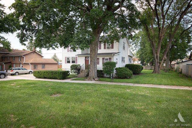 220 E 15th Street 1, Lockport, IL 60441