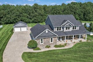 3700 Oakharbor Street, Kalamazoo, MI 49009