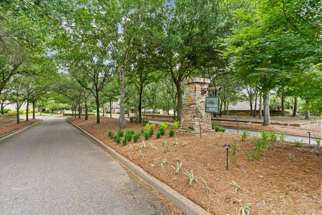 105 Carnegie Court, Dothan, AL 36305