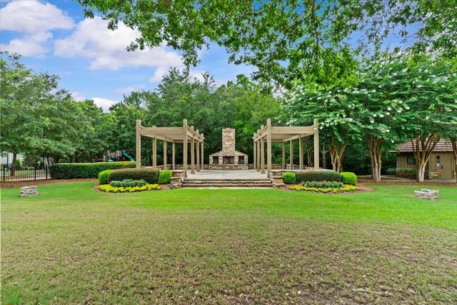 105 Carnegie Court, Dothan, AL 36305