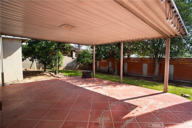 16416 Ballinger Street, North Hills, CA 91343