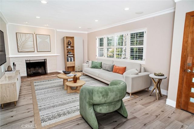 16416 Ballinger Street, North Hills, CA 91343