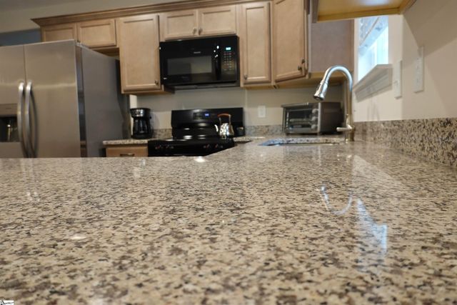 414 River Trace Loop, Simpsonville, SC 29680