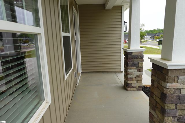 414 River Trace Loop, Simpsonville, SC 29680