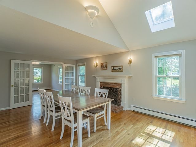 4 Flint Meadow Ln, Shrewsbury, MA 01545