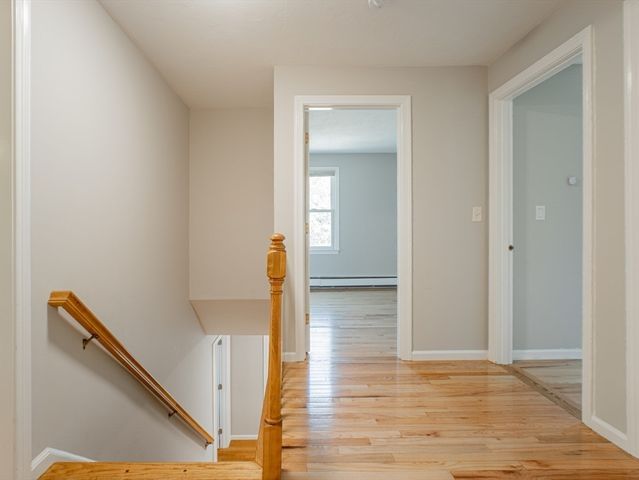 4 Flint Meadow Ln, Shrewsbury, MA 01545