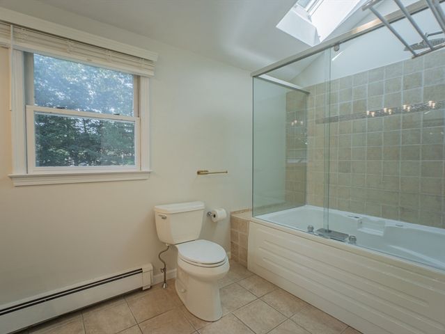 4 Flint Meadow Ln, Shrewsbury, MA 01545