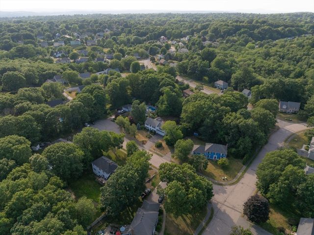 4 Flint Meadow Ln, Shrewsbury, MA 01545