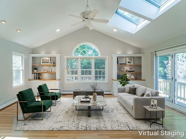 4 Flint Meadow Ln, Shrewsbury, MA 01545