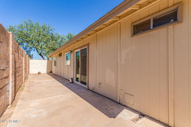 5918 S PARKSIDE Drive, Tempe, AZ 85283