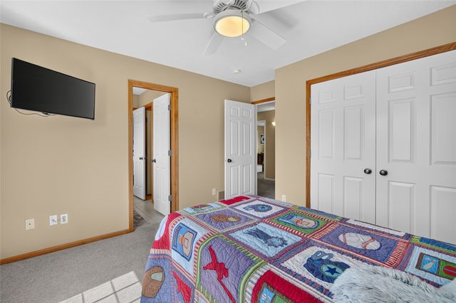 6609 Hampton Court, Johnston, IA 50131