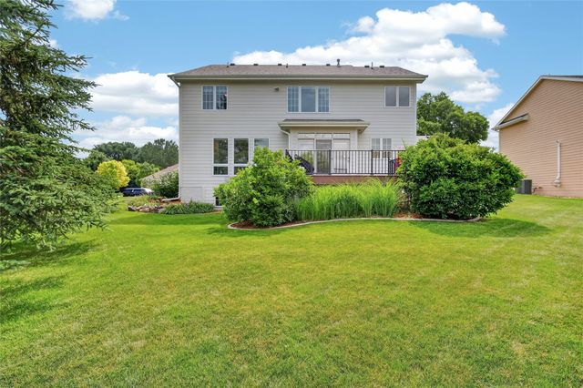 6609 Hampton Court, Johnston, IA 50131
