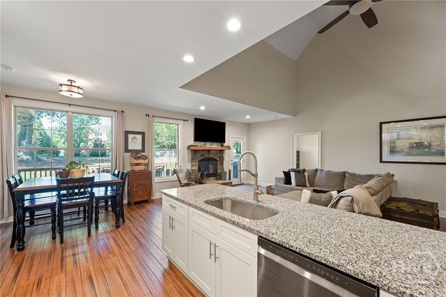 159 Hargrove Circle, Winterville, GA 30683