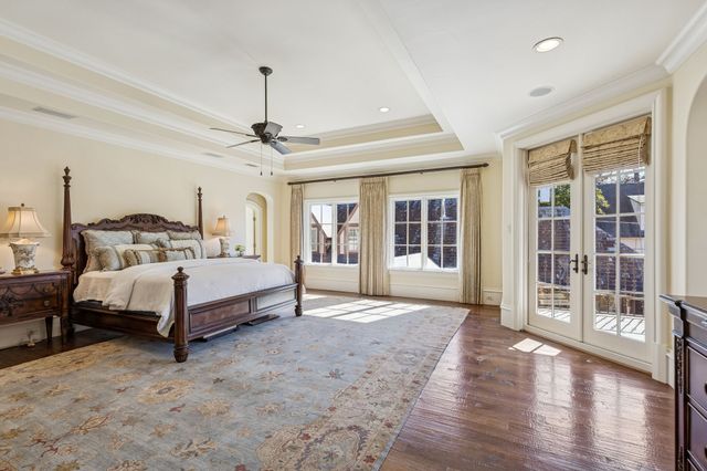 4305 Arcady Avenue, Highland Park, TX 75205