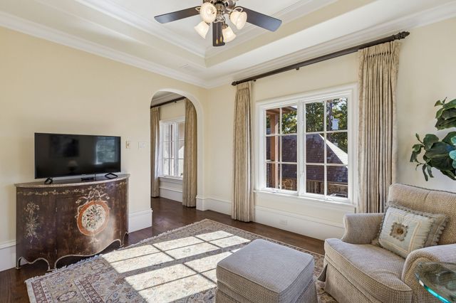 4305 Arcady Avenue, Highland Park, TX 75205