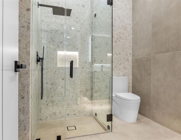 2823 SW 23rd Ter, Miami, FL 33145