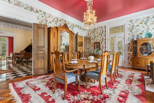 923 E Scenic Drive, Pass Christian, MS 39571