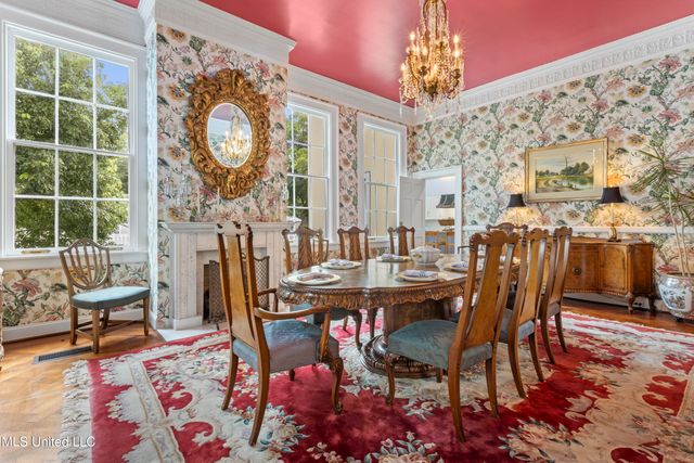 923 E Scenic Drive, Pass Christian, MS 39571