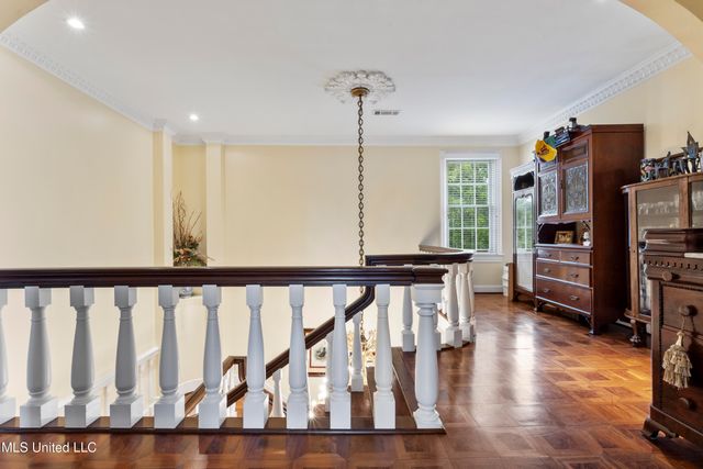 923 E Scenic Drive, Pass Christian, MS 39571