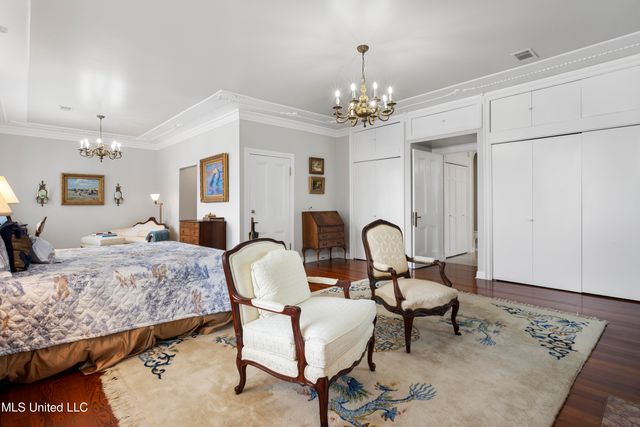 923 E Scenic Drive, Pass Christian, MS 39571