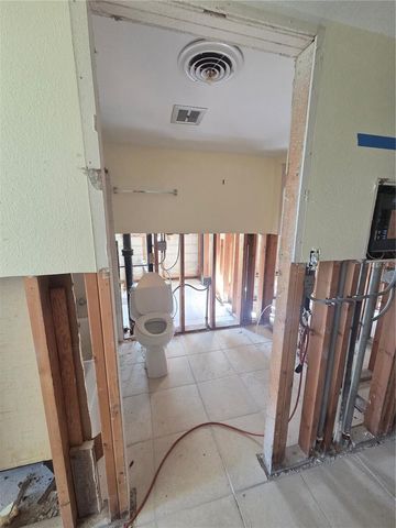 10215 MANATEE AVENUE W 1, Bradenton, FL 34209