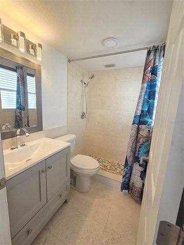 10215 MANATEE AVENUE W 1, Bradenton, FL 34209